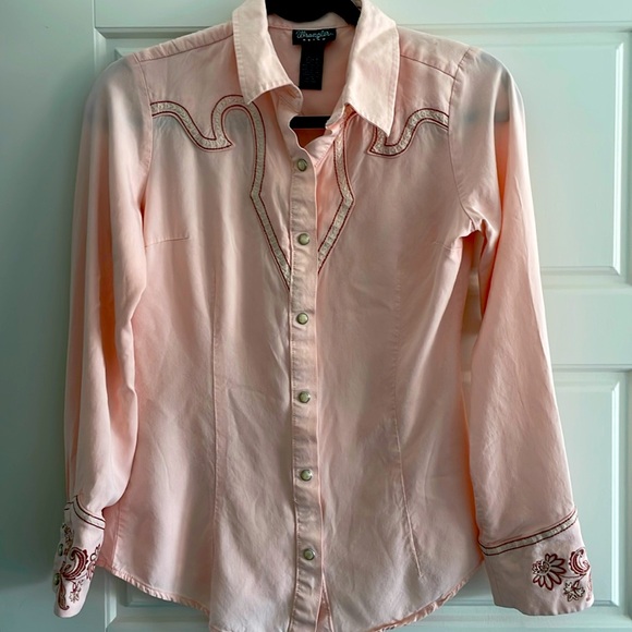 Women Wrangler Retro Pearl Snap Shirt - Picture 1 of 6